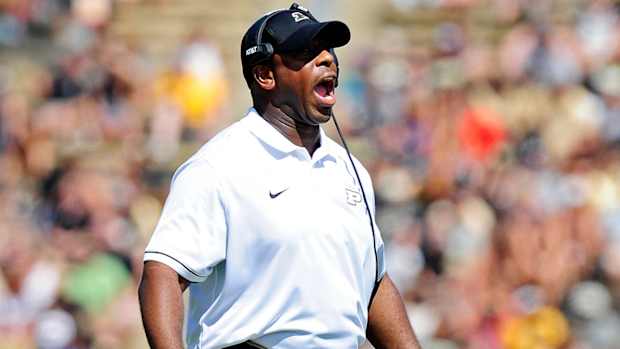 taver-johnson-ohio-state-temple-defensive-coordinator.jpg